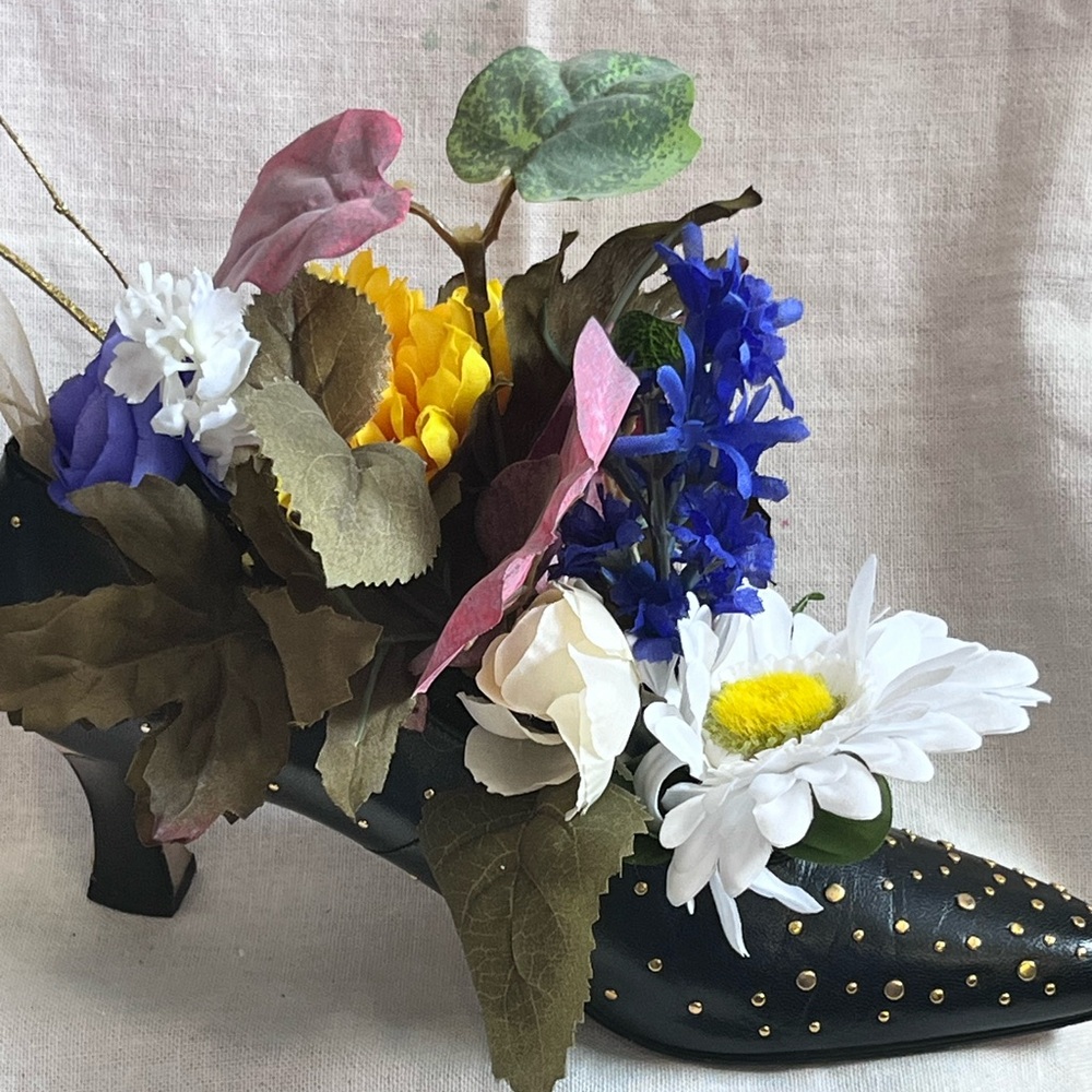 Runway For Hope Floral Embellished Black Shoe.